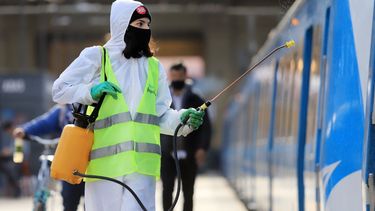 Récord de fallecidos con 1.393 nuevos casos de infectados