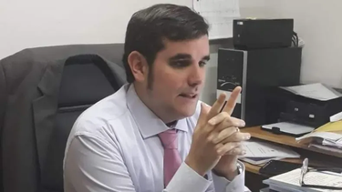 Fiscal Jonathan Felsztyna.