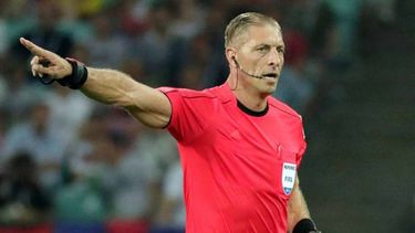 nestor pitana fue elegido como el mejor arbitro del mundo