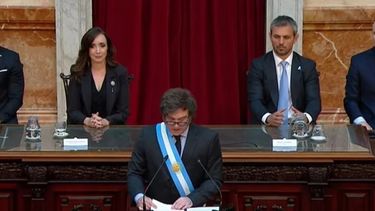 javier milei exigio a los gobernadores un ajuste de 60 mil millones de dolares