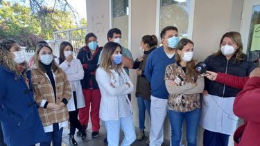 “Que entiendan que necesitamos ser escuchados para tener un sueldo digno”, señalaron los pediatras del Hospital de Niños.
