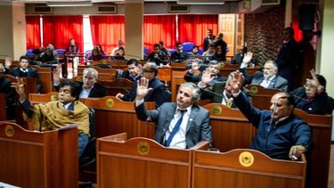 el senado autorizo el prestamo por $780 millones