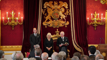 Carlos III fue proclamado Rey de Inglaterra