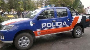 Entregó a su hijo de 15 años a la policía al descubrir que había robado