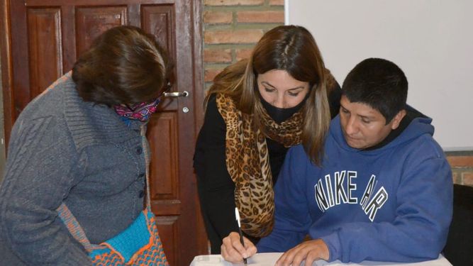 A través del programa Promover, 13 chacareros inician su camino laboral