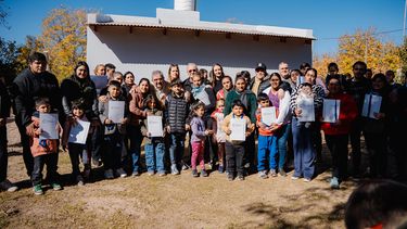 entregaron 34 viviendas en londres y san fernando