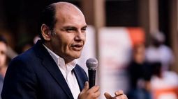 Saadi cruzó a los libertarios por el Poncho: Tienen discursos vacíos y deben ponerse a laburar Saadi cruzó a los libertarios por el Poncho: Tienen discursos vacíos y deben ponerse a laburar