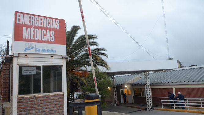 Una mujer fue atacada por un pitbull y terminó hospitalizada