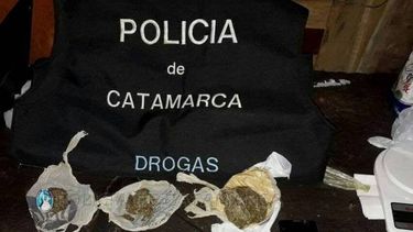 Desbaratan punto de venta de drogas e incautan marihuana