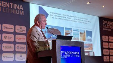 El vicegobernador de la provincia Rubén Dusso participó en la 3ra Cumbre del Litio