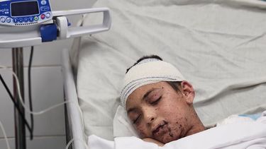 El único hijo sobreviviente de la pediatra Alaa al-Najjar