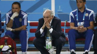 sabella: aun no tome ninguna decision