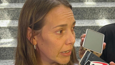 la madre de uno de los bebes fallecidos pidio pruebas psicologicas a los medicos