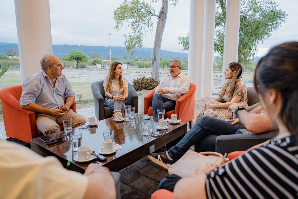 Decisión. Jalil se reunió con los empresarios por la obra pública.