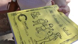 Documento. La libreta acredita el estado de salud hasta los 18 años.