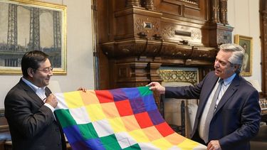 Luego del triunfo en Bolivia, Fernández felicitó a Arce