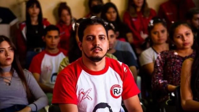 Víctor Ramos le respondió a Juan Denett: Terminó siendo el machirulo que tanto criticó