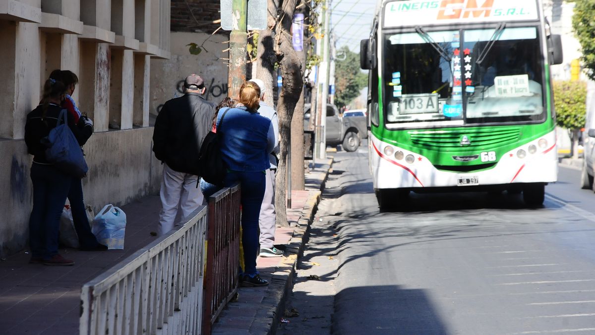 Suspenderán el servicio de transporte público durante la final del Mundial