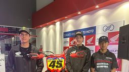 Honda - Noura presentó a su equipo oficial de pilotos y motocicletas para el Campeonato de Motocross que pasó por Catamarca