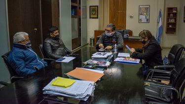 Niéderle convenció a la UTA, que respaldó la SAPEM de transporte