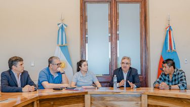 Provincia y el municipio de Fiambalá coordinan obras hídricas para maximizar el servicio