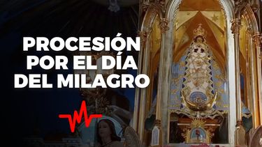 Procesión por el Día del Milagro