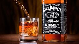 Entraron a su casa y le robaron hasta el whisky