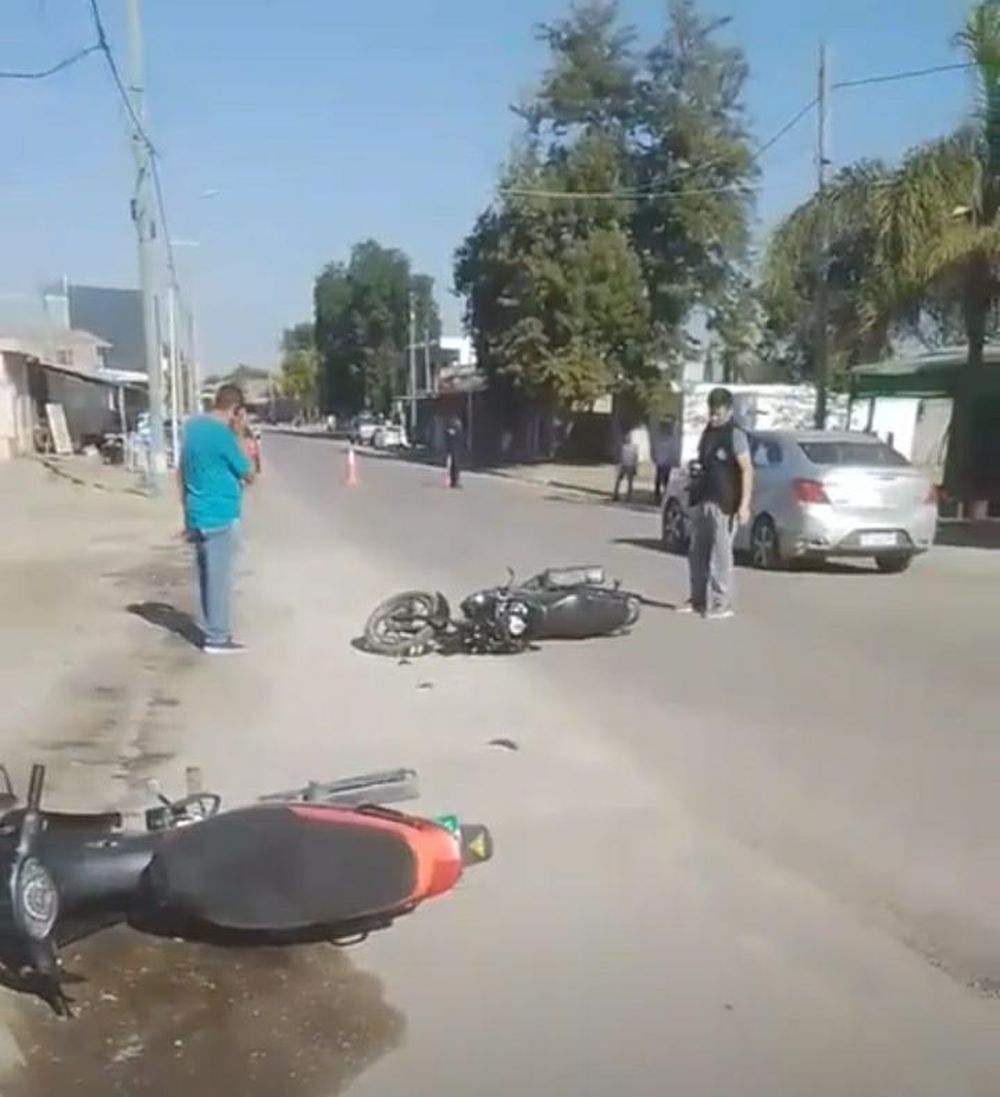 Accidente en Los Altos. Murió un motociclista.