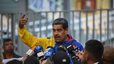 maduro contra milei y elon musk: el que se mete conmigo, se seca