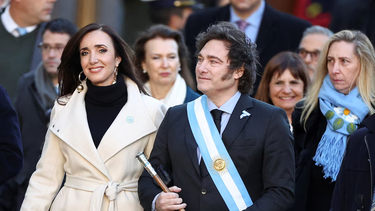 el gobierno confirmo el aumento de sueldos para los funcionarios: javier milei y victoria villarruel, las excepciones