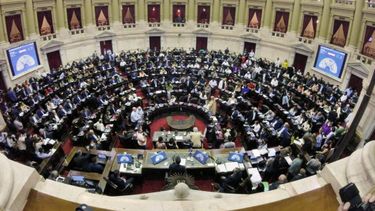 diputados debate en el recinto el acuerdo con el fmi