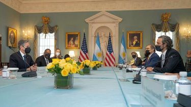 Reunión. El canciller Santiago Cafiero junto al secretario de estado de los Estados Unidos Antony Blinken