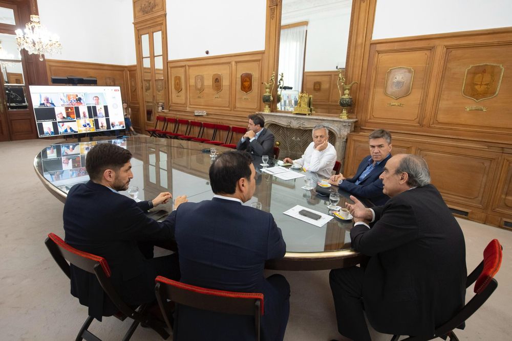 Previa. Los gobernadores se reunieron con el Ministro del interior antes del encuentro con Milei.&nbsp;