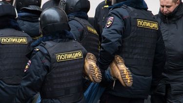 heridos y detenidos tras un enfrentamiento entre barras argentinos en rusia