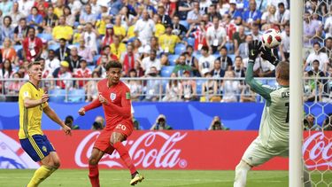 inglaterra dejo a suecia en el camino y crece como favorito