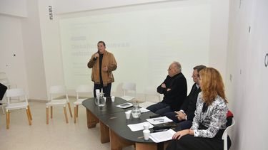 fidel saenz expuso en cordoba sobre el rol estrategico de la vivienda en el desarrollo economico y social