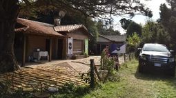 Secuestraron casi dos toneladas de marihuana en un campo