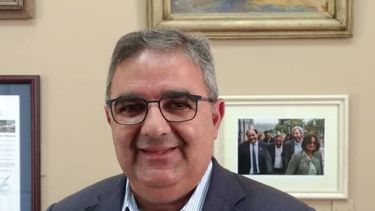 Jalil anunció que quiere intervenir en el Estadio Bicentenario