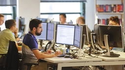 La reforma laboral de Milei modifica el régimen de vacaciones para los empleados La reforma laboral de Milei modifica el régimen de vacaciones para los empleados