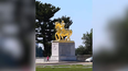 donald trump ordeno banar en oro monumentos historicos
