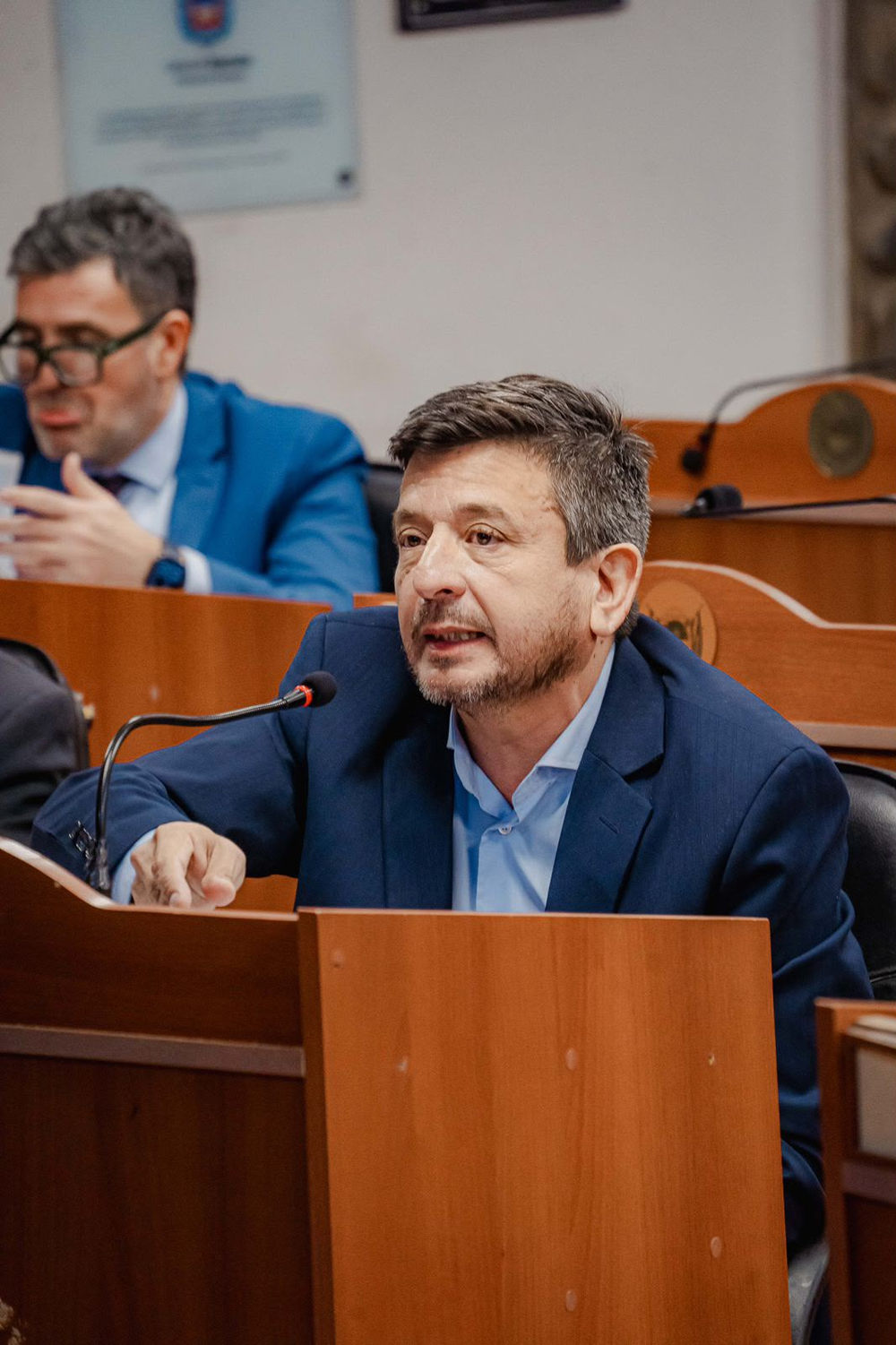 Ledesma criticó la designación de Pernasetti en TRANSNOA y advirtió sobre estar de los dos lados del mostrador