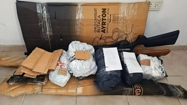un estudiante amenazo con matar a tiros a docentes y hallaron armas en su casa