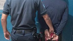 Se negó a abonar el viaje de un taxi y fue aprehendido Se negó a abonar el viaje de un taxi y fue aprehendido