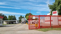 Crece la incertidumbre por la continuidad de Lácteos Verónica: plantas paralizadas y salarios adeudados Crece la incertidumbre por la continuidad de Lácteos Verónica: plantas paralizadas y salarios adeudados