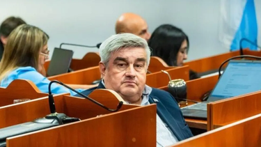mamerto acuna cuestiono al gobierno provincial por emplear el 10% del presupuesto en cargos politicos