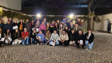 Estos espacios ayudan a federalizar la palabra poética