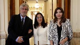 Juego propio. Guillermo Andrada, Carolina Moisés y Sandra Mendoza conforman Convicción Federal. Juego propio. Guillermo Andrada, Carolina Moisés y Sandra Mendoza conforman Convicción Federal.