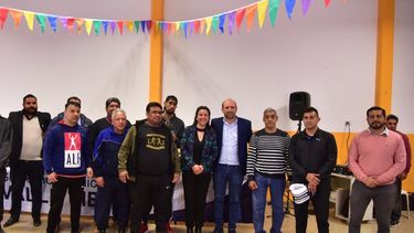 aporte a los gimnasios de boxeo de valle viejo