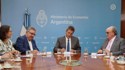 Sergio Massa cerró la incorporación de Catamarca a Crédito Argentino