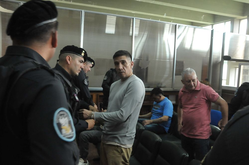 Sentencia. Los 10 acusados ante los jueces del Tribunal Federal.